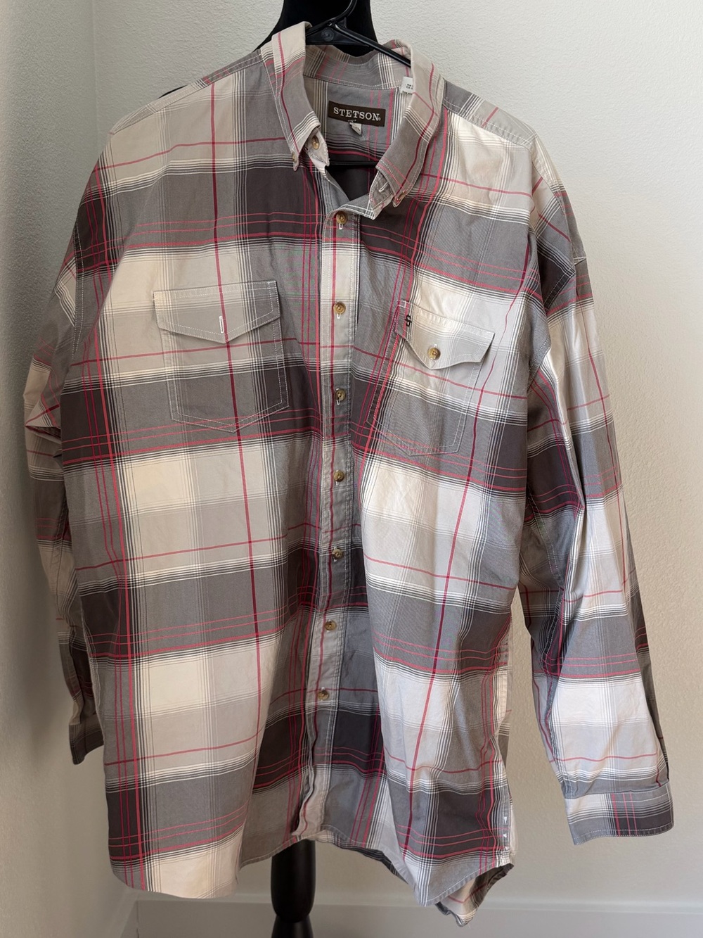 Stetson Men's Gray, White & Red Plaid Button-Down Shirt